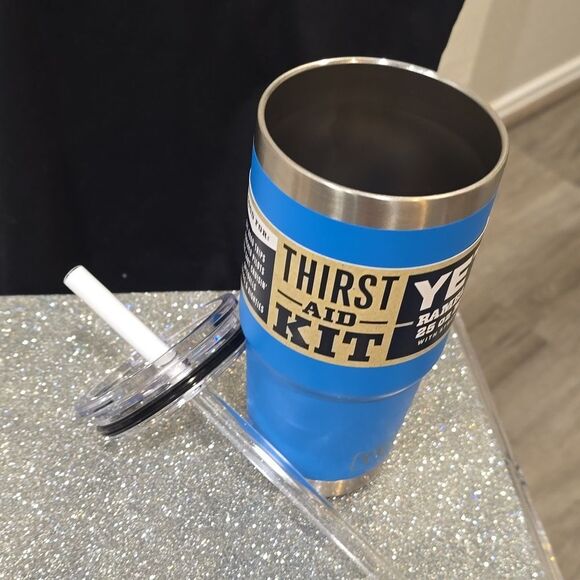 YETI Rambler 25oz Mug w/Straw Lid- Big Wave Blue - Picture 8 of 9